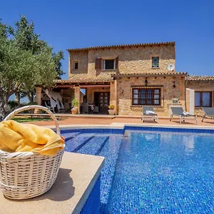 Vinyes Grau Villa